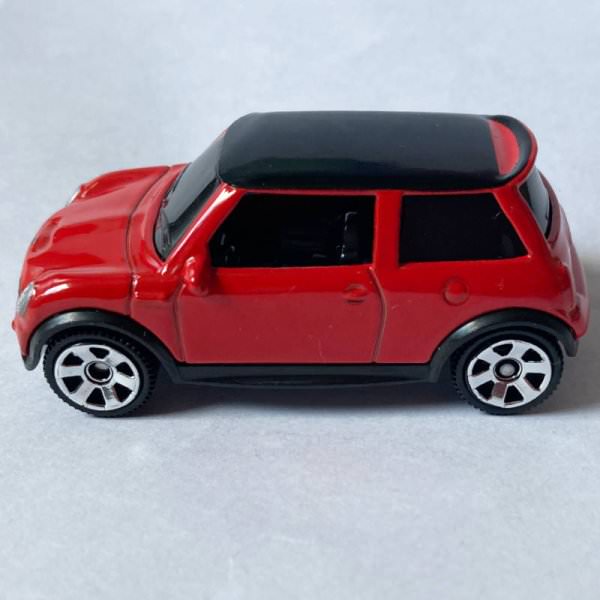 Matchbox | MINI Cooper S red / black without packaging