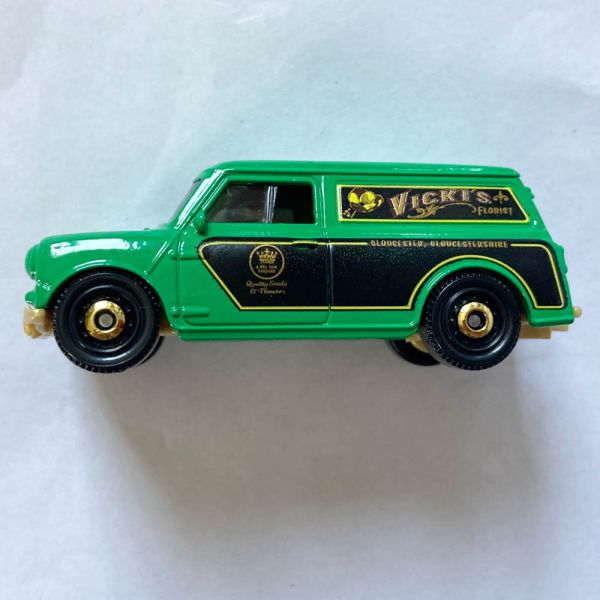 Matchbox | Austin Mini Van "Vicky’s Florist“ Multipack Exclusive 2023 green - without packaging