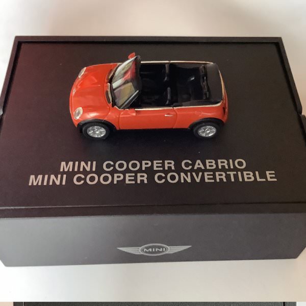 Herpa | MINI Cooper Cabrio R52 Hot Orange metallic