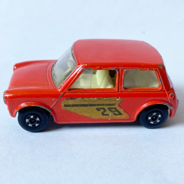 Matchbox | Superfast Racing Mini No 29 light red without box
